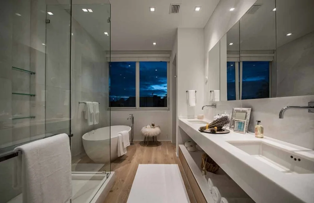 kamar mandi dengan bathup
